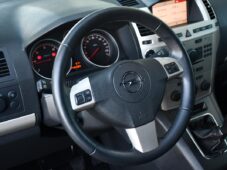 Opel Zafira 1.9CDTi 88kW 7.MÍST TAŽNÉ - 15