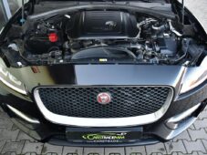 Jaguar F-Pace 20d AWD PANO 2XKOLA - 38