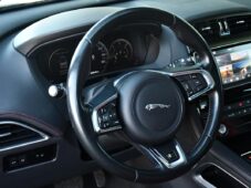 Jaguar F-Pace 20d AWD PANO 2XKOLA - 16