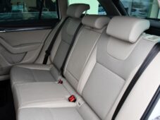 Škoda Octavia 2.0TDi STYLE+ 4X4 ACC DSG - 17