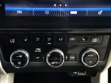 Škoda Octavia 2.0TDi STYLE+ 4X4 ACC DSG - 25