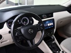 Škoda Octavia 2.0TDi STYLE+ 4X4 ACC DSG - 14