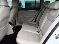 Škoda Octavia 2.0TDi STYLE+ 4X4 ACC DSG - 16