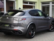 Alfa Romeo Stelvio 2.9 V6 Bi-T 382kW QUADRIFOGLIO - 3