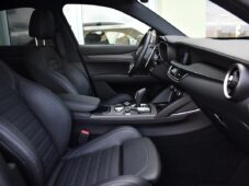 Alfa Romeo Stelvio 2.9 V6 Bi-T 382kW QUADRIFOGLIO - 17