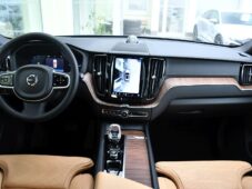 Volvo XC60 T8 RECHARGE AWD REZERVACE - 4