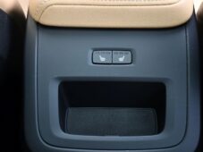 Volvo XC60 T8 RECHARGE AWD REZERVACE - 21