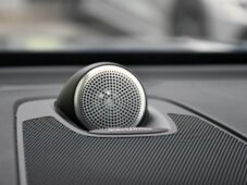 Volvo XC60 T8 RECHARGE AWD REZERVACE - 32