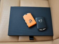 Volvo XC60 T8 RECHARGE AWD REZERVACE - 41