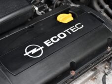 Opel Astra 1.6i 77kW KLIMA XENON - 13