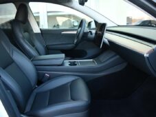 Tesla Model Y RWD PANO 35tis.KM - 17