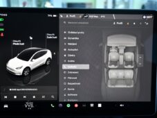 Tesla Model Y RWD PANO 35tis.KM - 35