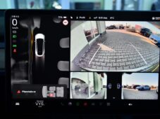 Tesla Model Y RWD PANO 35tis.KM - 41