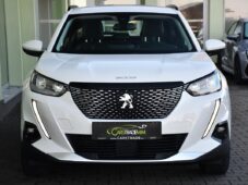 Peugeot 2008 1.2 PureTech 110 2xPNEU ČR - 9