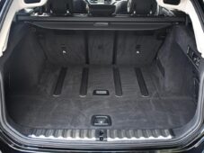 BMW Řada 3 320d xDrive TAŽNÉ PANO 1M ČR - 45