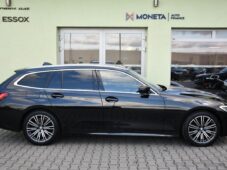 BMW Řada 3 320d xDrive TAŽNÉ PANO 1M ČR - 11