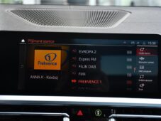 BMW Řada 3 320d xDrive TAŽNÉ PANO 1M ČR - 31