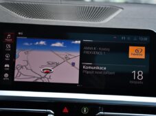 BMW Řada 3 320d xDrive TAŽNÉ PANO 1M ČR - 32