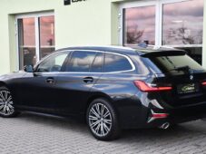 BMW Řada 3 320d xDrive TAŽNÉ PANO 1M ČR - 2