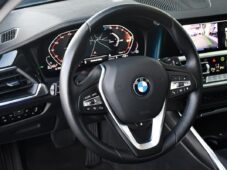 BMW Řada 3 320d xDrive TAŽNÉ PANO 1M ČR - 14