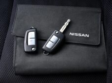 Nissan Qashqai 1.5dCi 81kW 2xALU NAVI KAMERA - 31