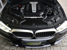 BMW Řada 5 M550d xDrive H/K LASER 1.M ČR - 48
