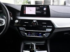 BMW Řada 5 M550d xDrive H/K LASER 1.M ČR - 7