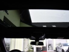 BMW Řada 5 M550d xDrive H/K LASER 1.M ČR - 39