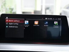 BMW Řada 5 M550d xDrive H/K LASER 1.M ČR - 30