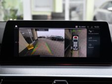 BMW Řada 5 M550d xDrive H/K LASER 1.M ČR - 38