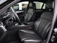 BMW Řada 5 M550d xDrive H/K LASER 1.M ČR - 14