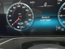 Mercedes-Benz EQC 400 4MATIC AMG PŘIPRAVUJEME - 11