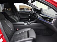 BMW Řada 5 540d xD INDIVIDUAL LASER ČR 1M - 17