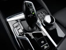 BMW Řada 5 540d xD INDIVIDUAL LASER ČR 1M - 25