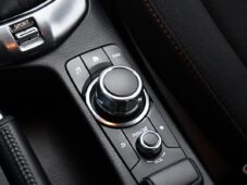 Mazda 2 1.5 HOMURA CARPLAY KAMERA 1M - 24