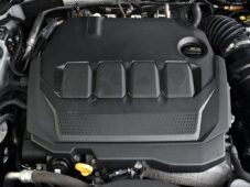 Škoda Superb 2.0TDi STYLE DSG 2XALU 1M ČR - 37