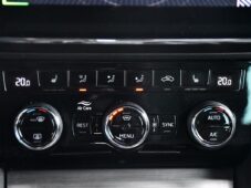 Škoda Superb 2.0TDi STYLE DSG 2XALU 1M ČR - 25