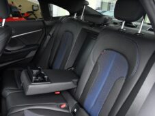 BMW Řada 2 218d M-SPORT 1M ČR - 17