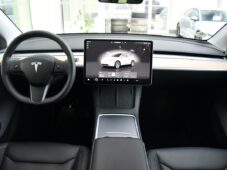 Tesla Model Y RWD STANDARD RANGE 1M 13tis.KM - 4