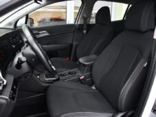 Kia Sportage 1.6CRDi COMFORT ČR ZÁRUKA - 13