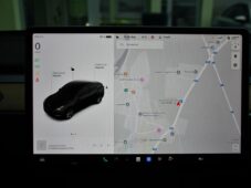 Tesla Model Y RWD STANDARD RANGE 1M - 25