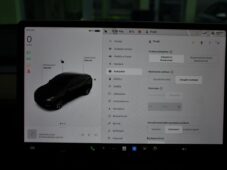 Tesla Model Y RWD STANDARD RANGE 1M - 29