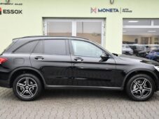 Mercedes-Benz GLC 300e 4MATIC AMG TAŽNÉ 1M ČR - 11