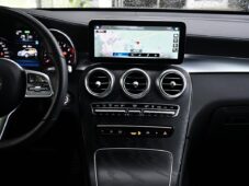 Mercedes-Benz GLC 300e 4MATIC AMG TAŽNÉ 1M ČR - 6