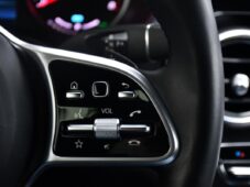 Mercedes-Benz GLC 300e 4MATIC AMG TAŽNÉ 1M ČR - 21