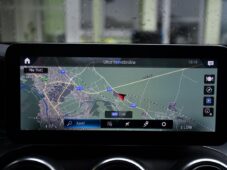 Mercedes-Benz GLC 300e 4MATIC AMG TAŽNÉ 1M ČR - 28