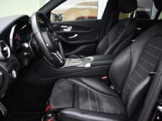 Mercedes-Benz GLC 300e 4MATIC AMG TAŽNÉ 1M ČR - 12