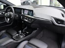 BMW Řada 2 218d M-SPORT ČR 1.MAJ - 16