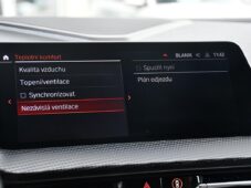 BMW Řada 2 218d M-SPORT ČR 1.MAJ - 34