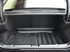 Mercedes-Benz EQE 300 - 35